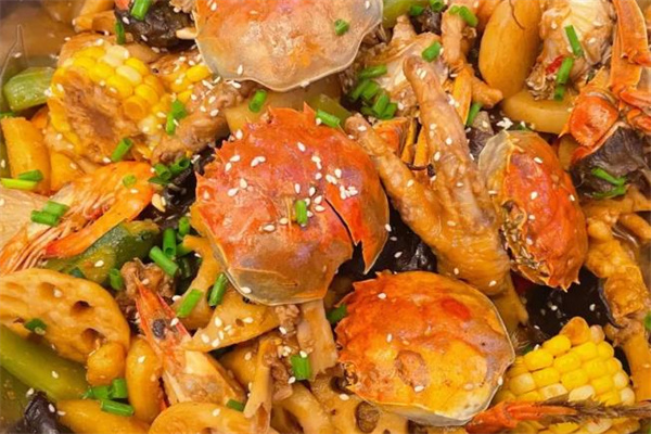 多嘴肉蟹煲店加盟