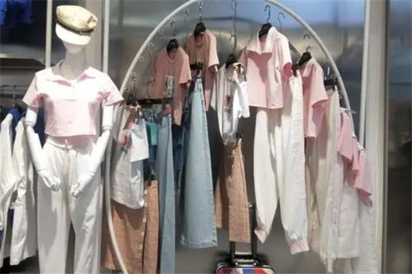 一抹亮色服装店加盟