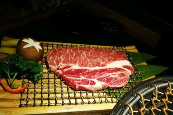 鲜切烤肉加盟
