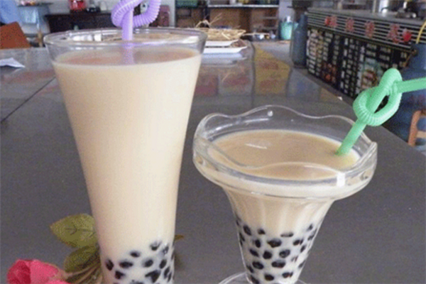 酷可奶茶店加盟