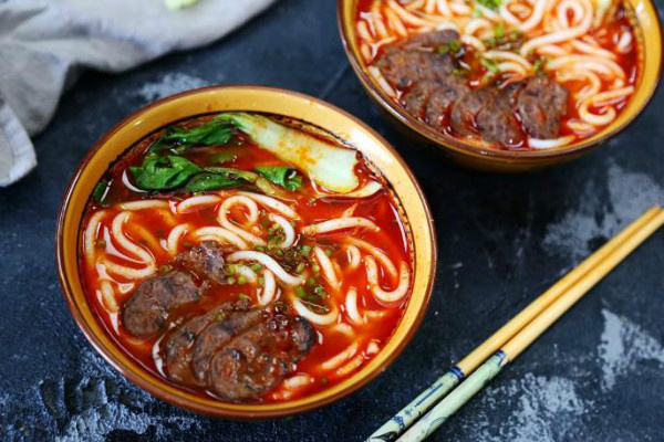 颜记牛肉汤加盟