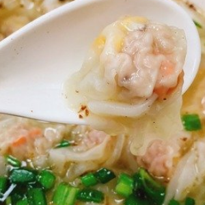 现包饺子云吞