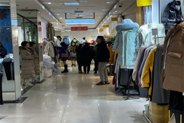 法尔莎女装加盟