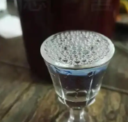 茅人河酒