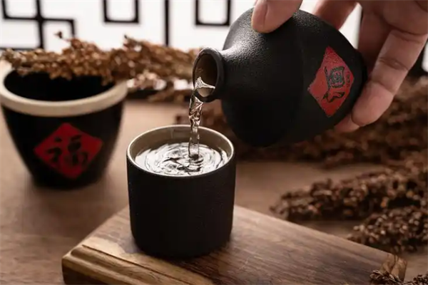 荣和盛世酒加盟