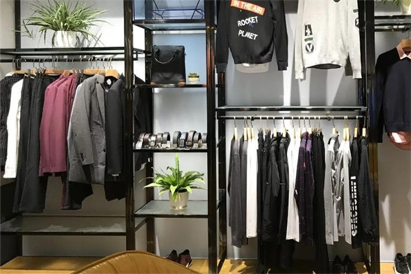 派舵男装加盟