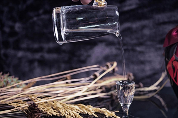 驰名天下白酒加盟