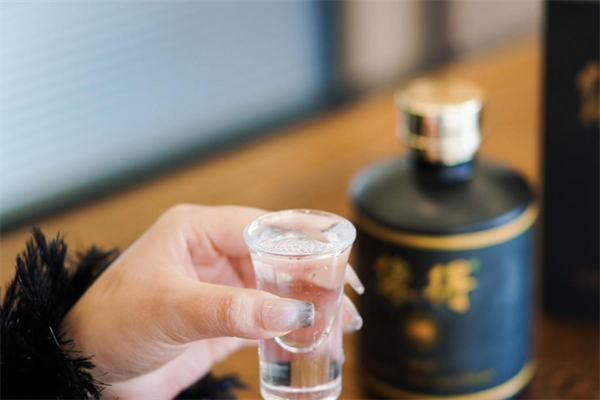家常福酒加盟