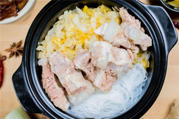 劉大肚子酸菜壇肉加盟