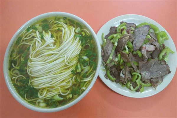 胖胖拉面加盟