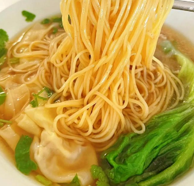 传统云吞面