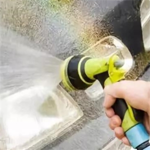 厦工楚胜洒水车