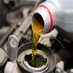 小松專(zhuān)用機(jī)油