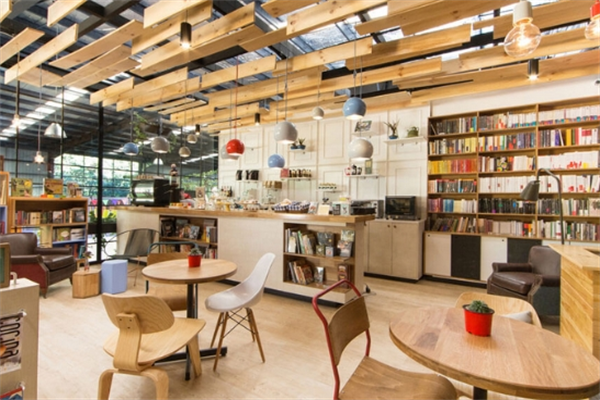 蜜蜂書店加盟