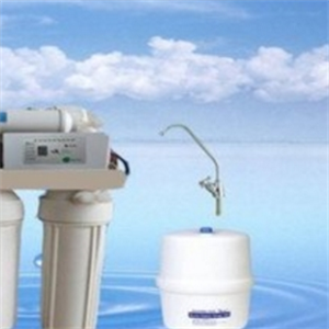 绿正源净水器