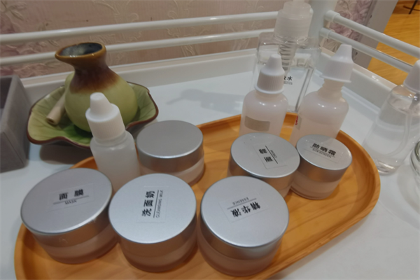 鑫莊化妝品加盟