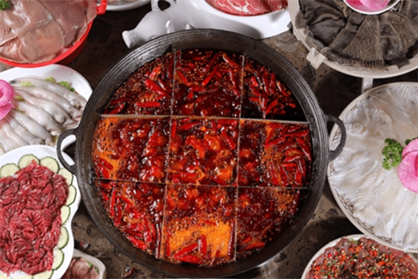 庆泓园火锅城加盟