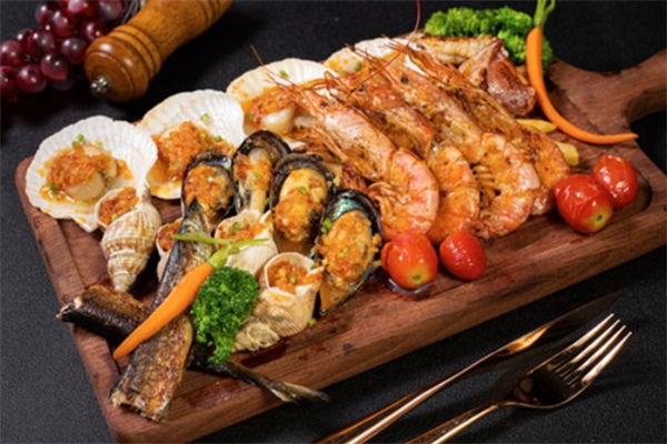 麒麟荟海鲜火锅酒家加盟