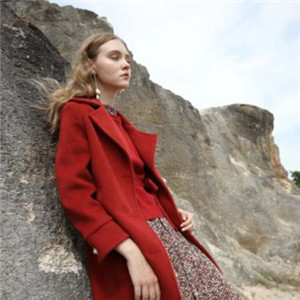 雪莱尔服饰加盟