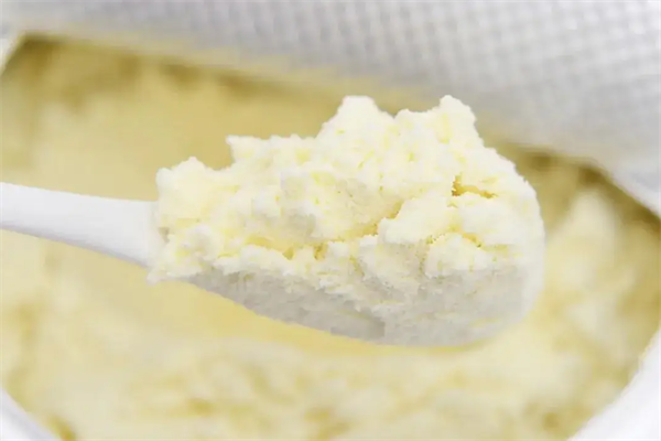 爱优素奶粉加盟