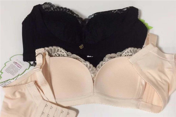 小靚美內衣加盟