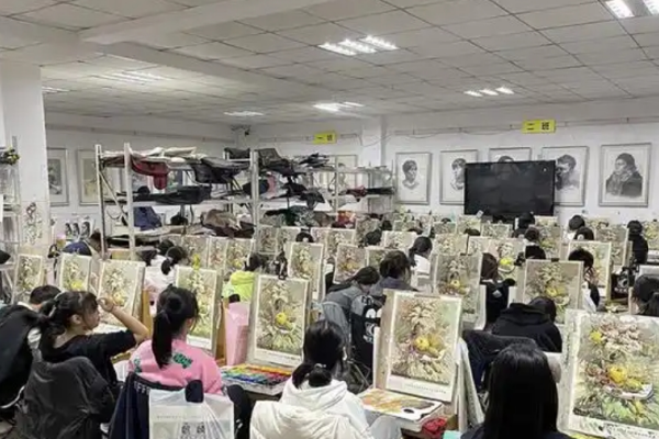 唯藝畫室加盟