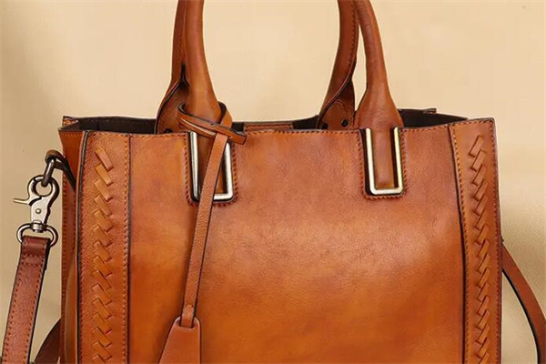 頂峰箱包加盟 頂峰箱包加盟