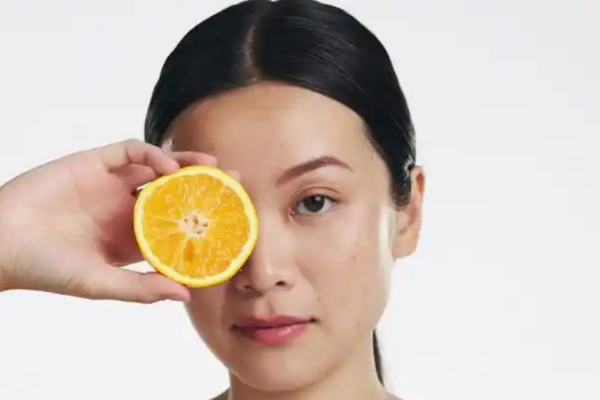 領(lǐng)美化妝品加盟