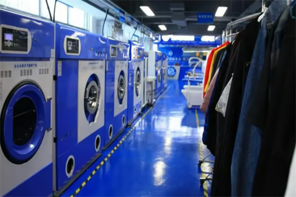 雅美洗衣加盟