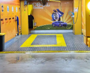 叭八智能洗車