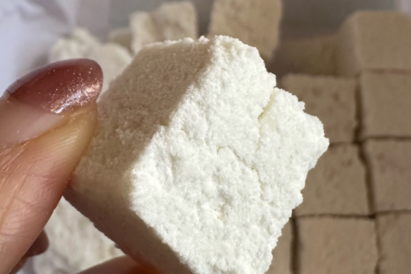 滾雪球小奶糕加盟