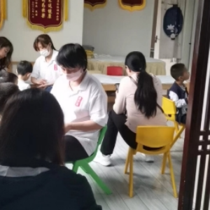 紫语堂小儿推拿