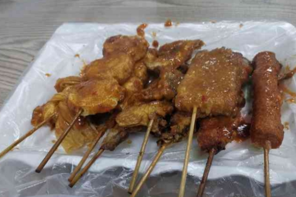建明炸串加盟