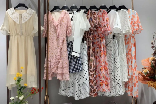 風(fēng)行凱琦女裝加盟 風(fēng)行凱琦女裝加盟