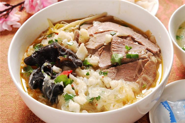 盛强羊肉泡馍加盟