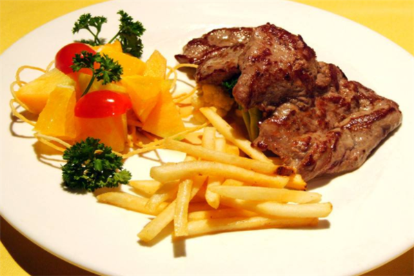 億康餐飲集團(tuán)加盟