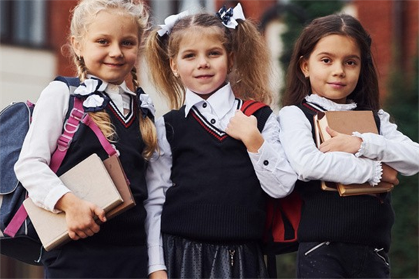 童品壹倉(cāng)童裝加盟