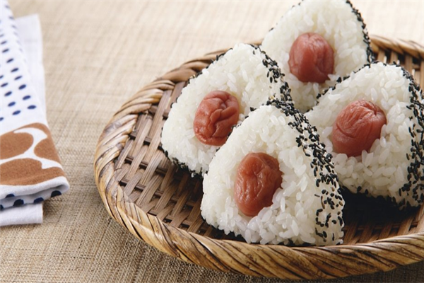 多米飯團加盟