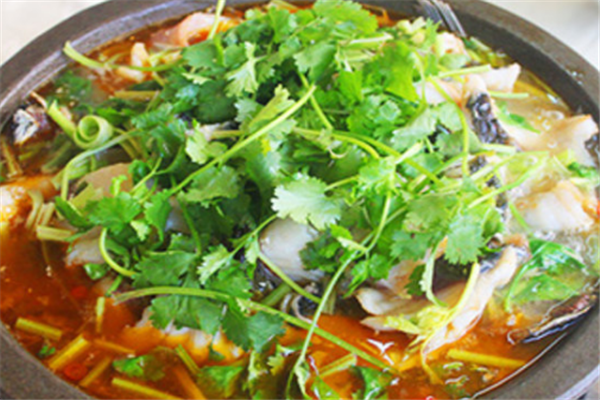 鱼跃石锅鱼加盟