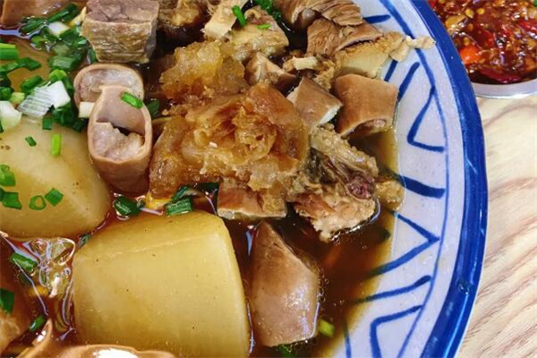 江湖面馆加盟