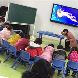 童心双语幼儿园