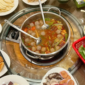 熟牛肉火鍋