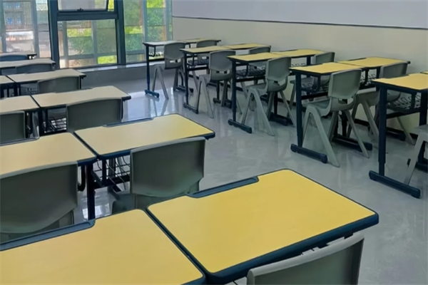 黑马先锋学院加盟