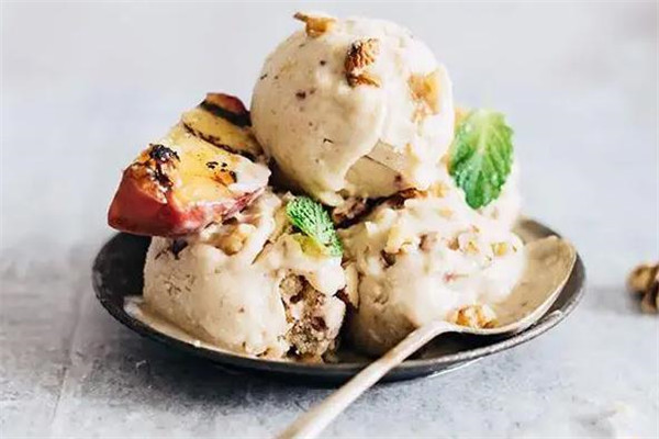 夢龍專賣店加盟