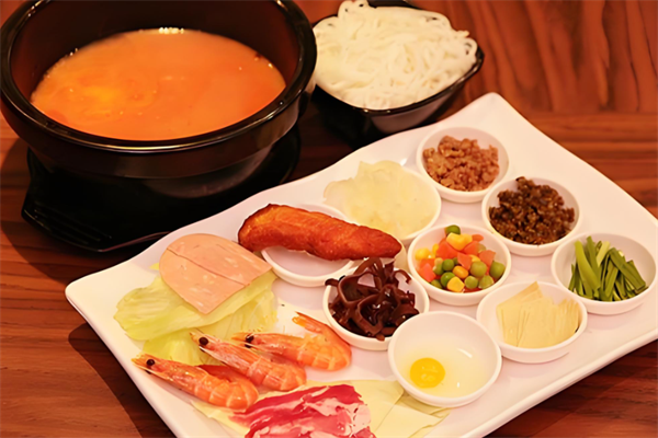 龍香閣過橋米線加盟