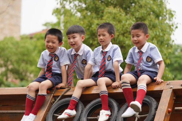 汇博幼儿园加盟