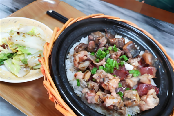 湾仔煲仔饭加盟