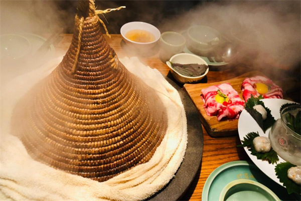 外婆蒸汽石鍋魚加盟