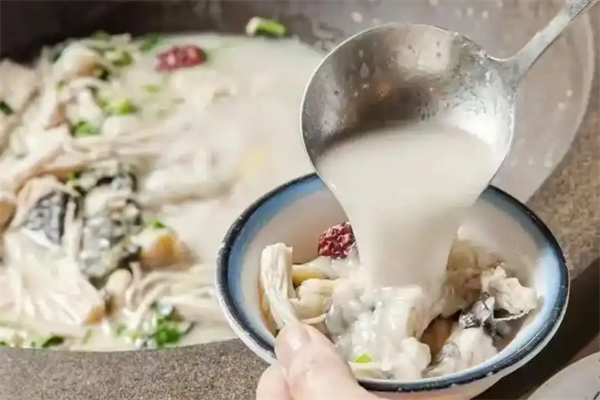 外婆蒸汽石鍋魚加盟