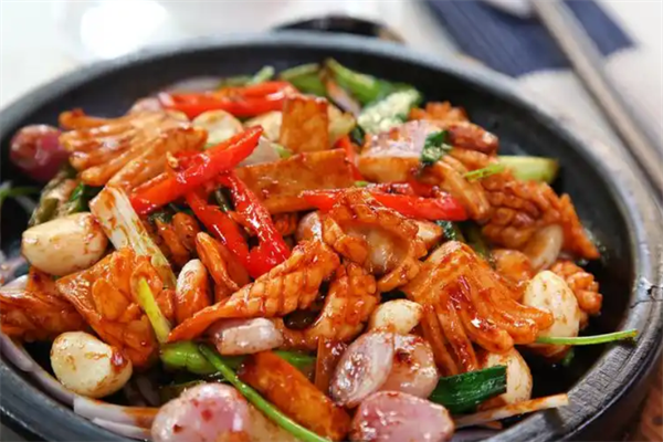 土豆爆鱿鱼加盟